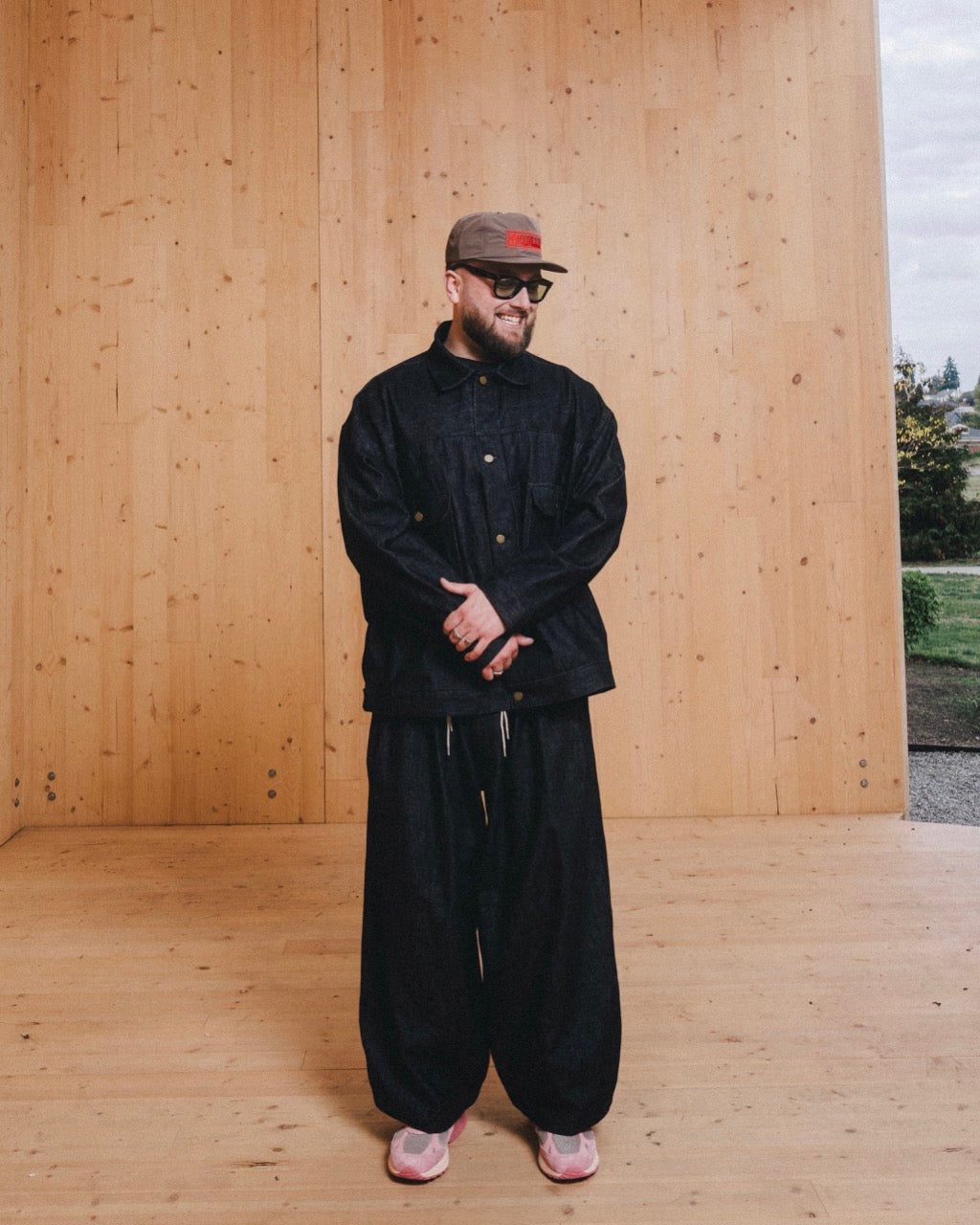 NOMAD BROWN/RED LOGO HAT