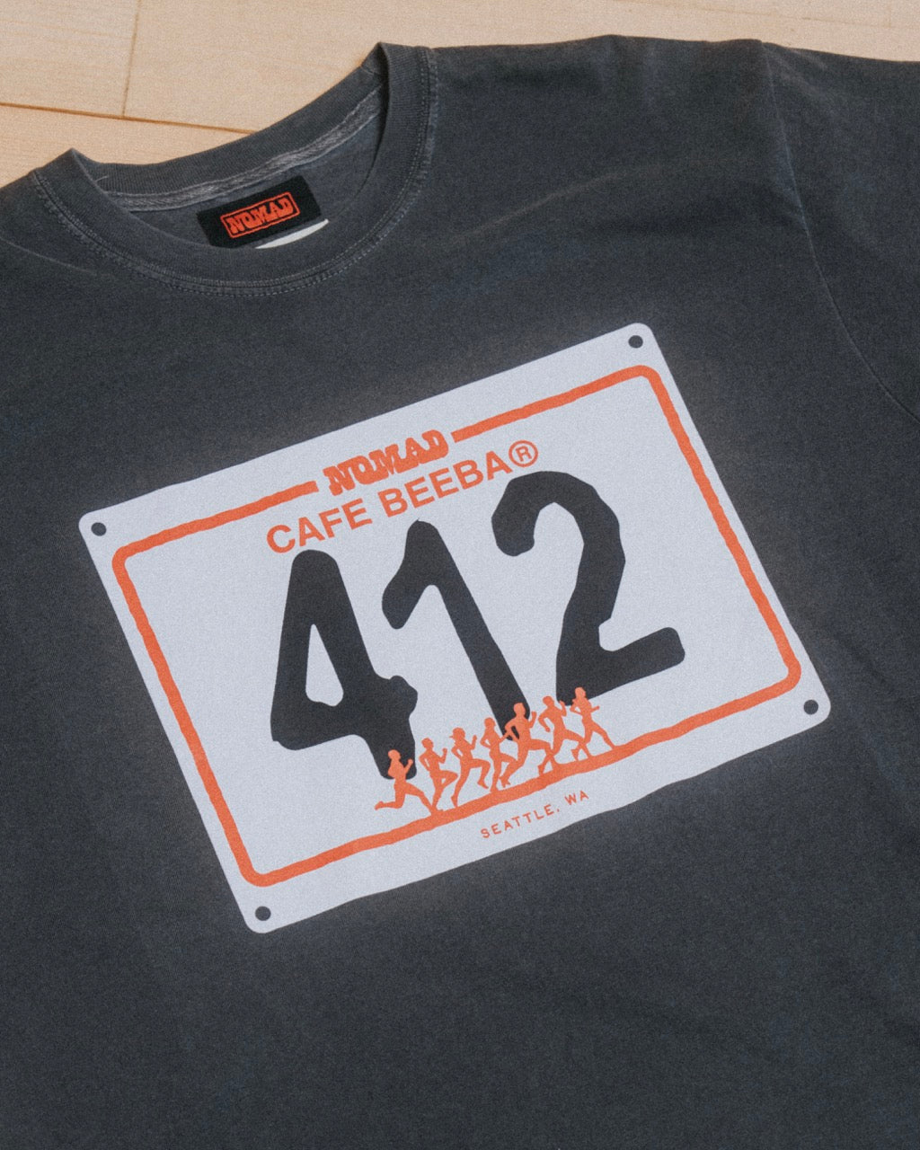 NOMAD x CAFE BEEBA WORKOUT TEE (PEPPER)