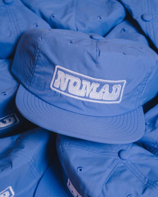 NOMAD LAPIS/WHITE LOGO HAT